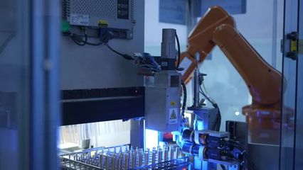 武汉经开区省级及以上研发机构突破80家 智能机器人研发引领产业新浪潮