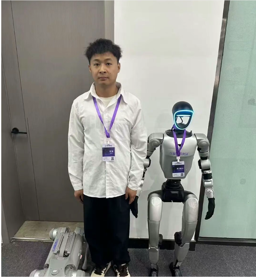 他，在给宇树机器人写代码 智能机器人的研发之路